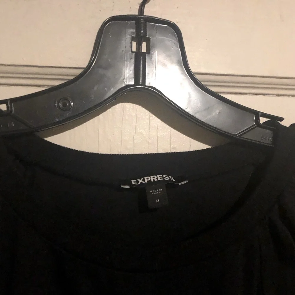 Express Top - Picture 3 of 3